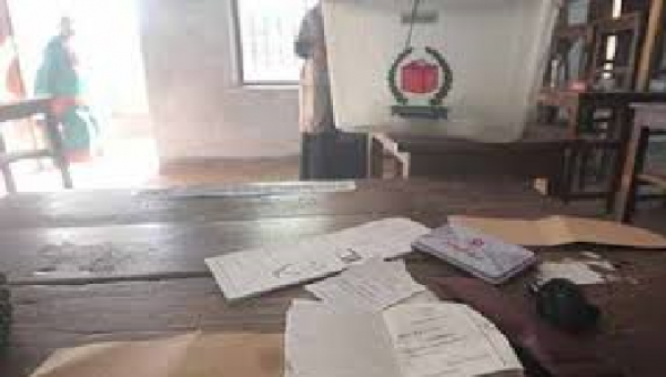 জাতীয় নির্বাচনে ভোটারের উপস্থিতি কম