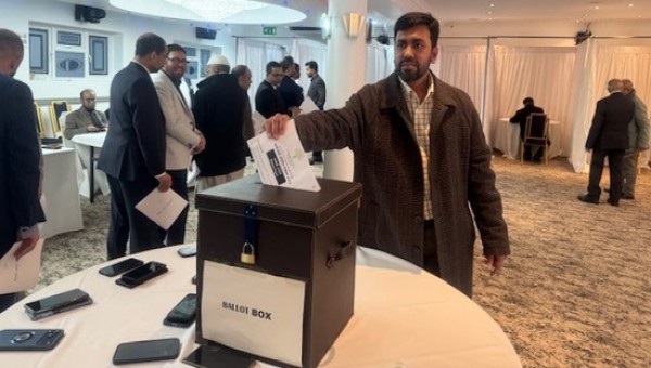 আনন্দযজ্ঞ পরিবেশে লন্ডন বাংলা প্রেসক্লাবের দ্বিবার্ষিক নির্বাচন ২০২৬