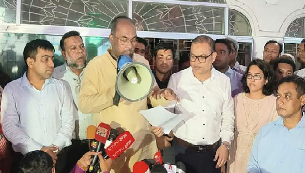 শাহজালাল মাজারের দানবাক্সে তৃতীয়বার গনণায় ৭০ লাখ ৮৮ হাজার টাকা মিললো